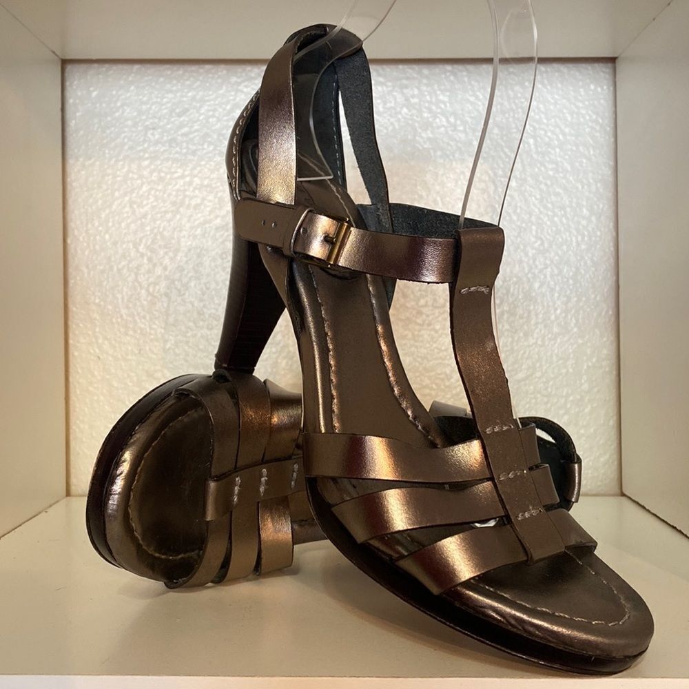 Boden Womens Metallic Pewter T Strap Heel Sandals